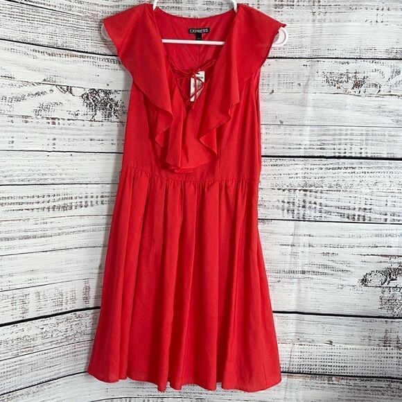 Express Dress Womens Size 2 lace up V Neck Ruffle   Red Fit and Flare Mini New - Picture 2 of 11